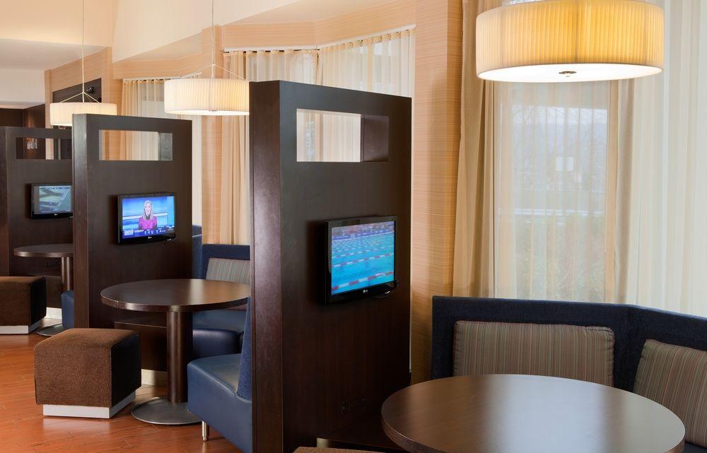 Courtyard By Marriott Tarrytown Westchester County Экстерьер фото
