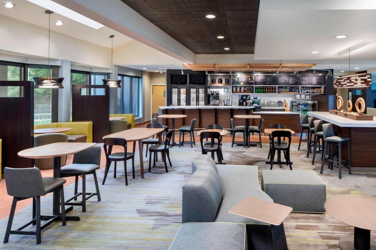 Courtyard By Marriott Tarrytown Westchester County Экстерьер фото