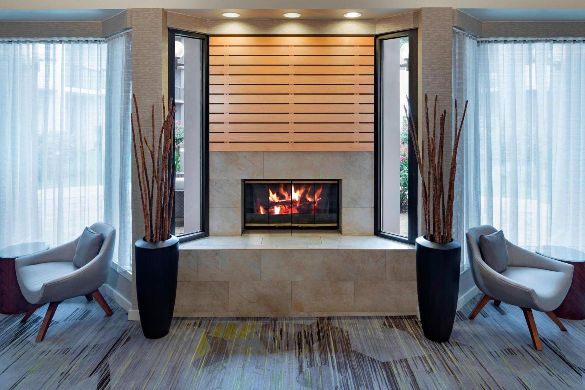 Courtyard By Marriott Tarrytown Westchester County Экстерьер фото