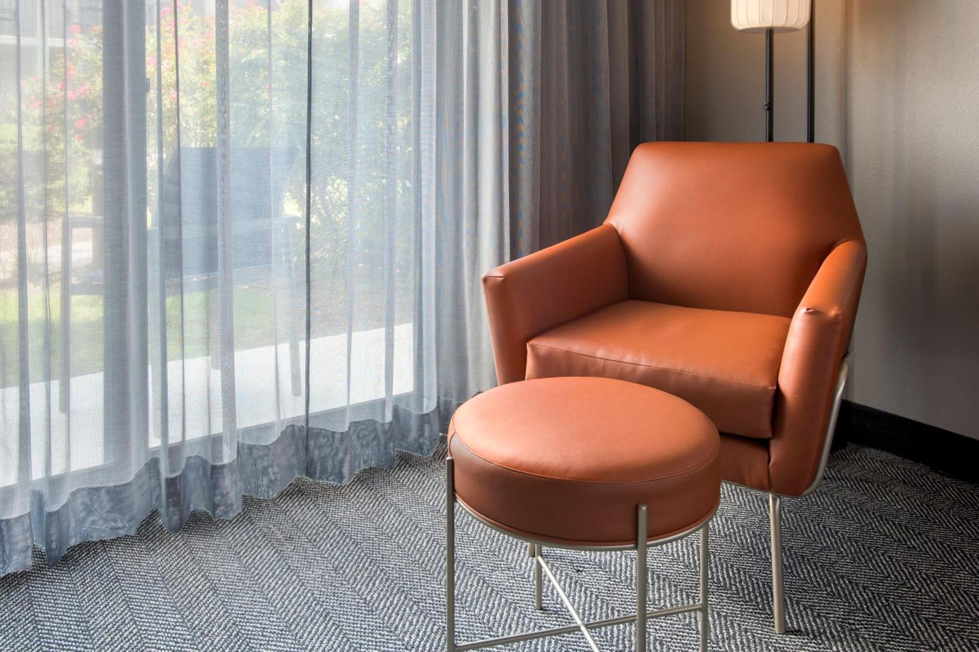 Courtyard By Marriott Tarrytown Westchester County Экстерьер фото