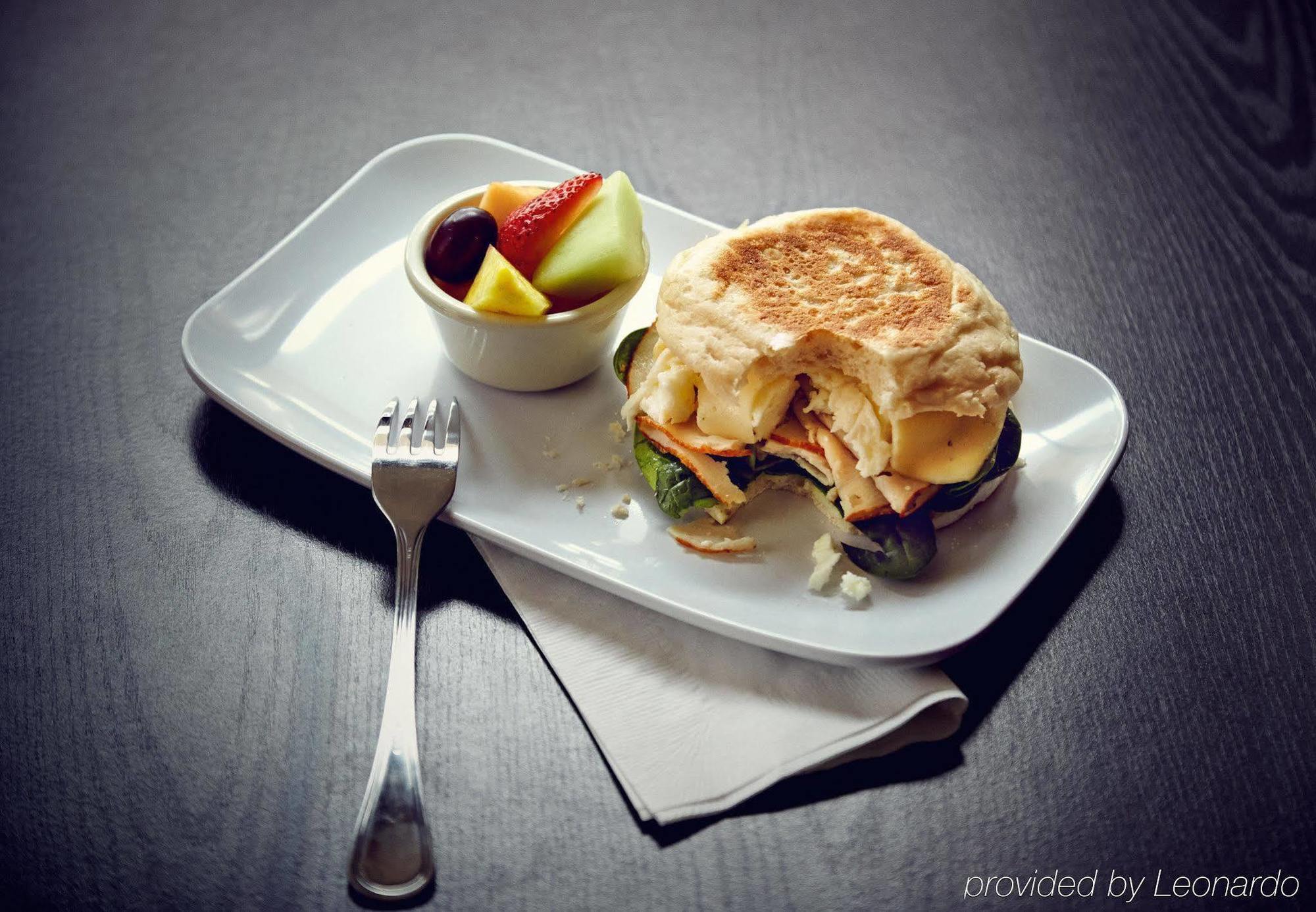 Courtyard By Marriott Tarrytown Westchester County Экстерьер фото